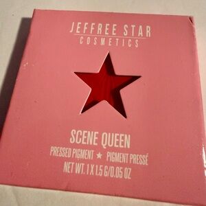 Jeffree Star Scene Queen Eyeshadow - Bold Red